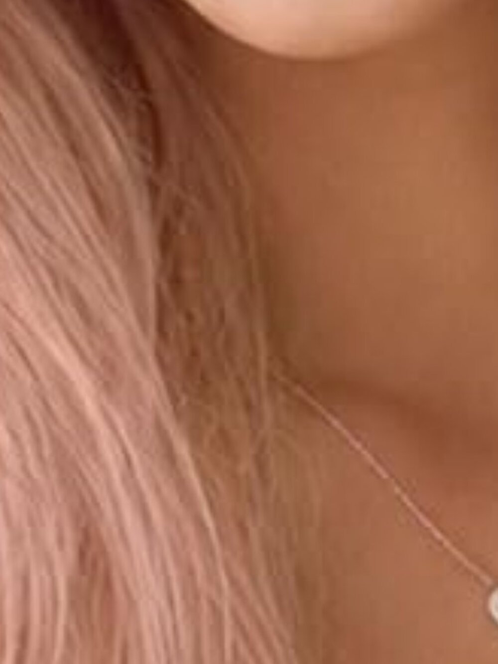 Women's Pink Glueless Synthetic Lace Front Pre-Plucked Hairline 28 Inch